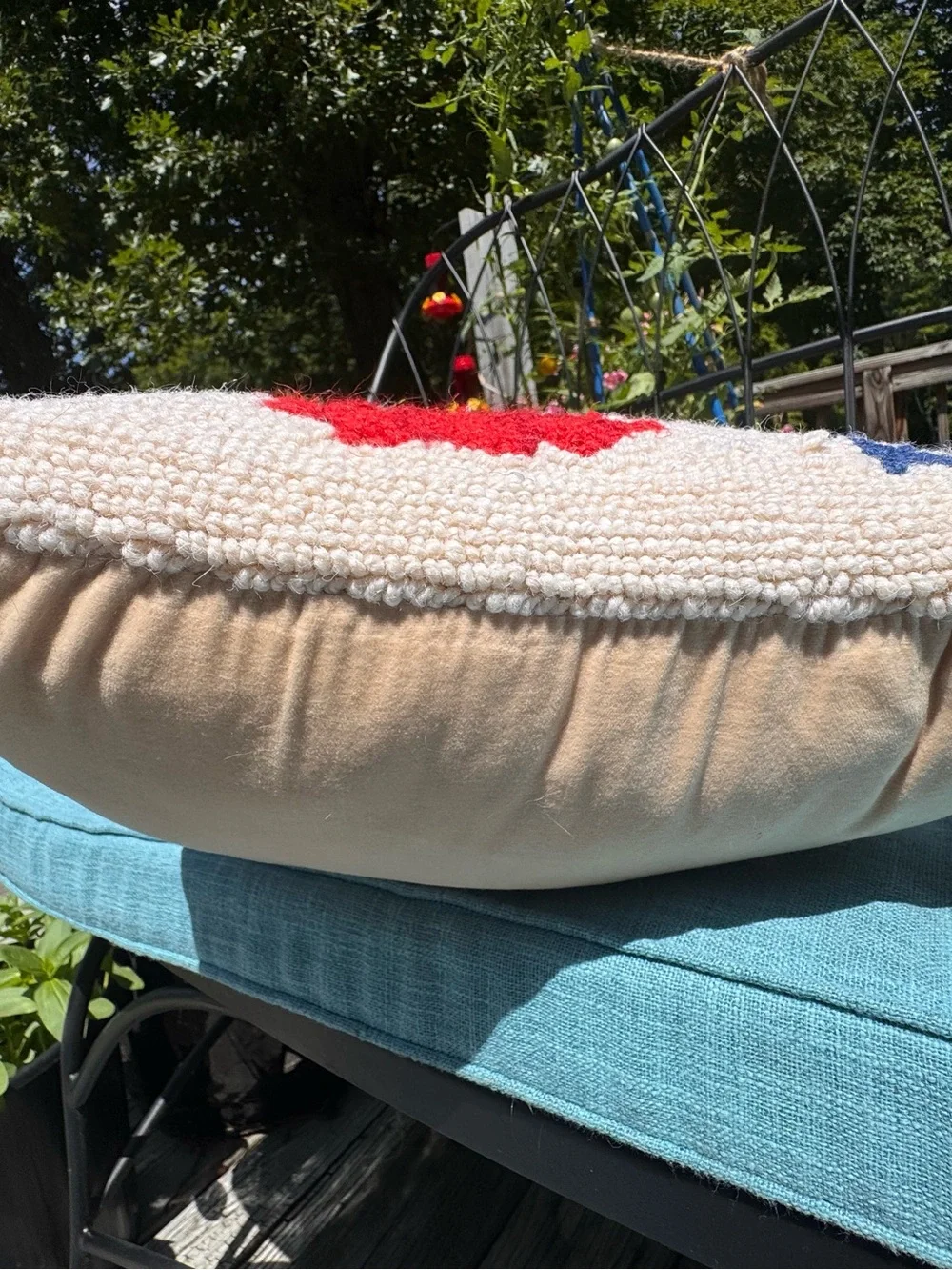 Hand-Hooked Lobster Welcome Pillow - Red Lobster on Cream